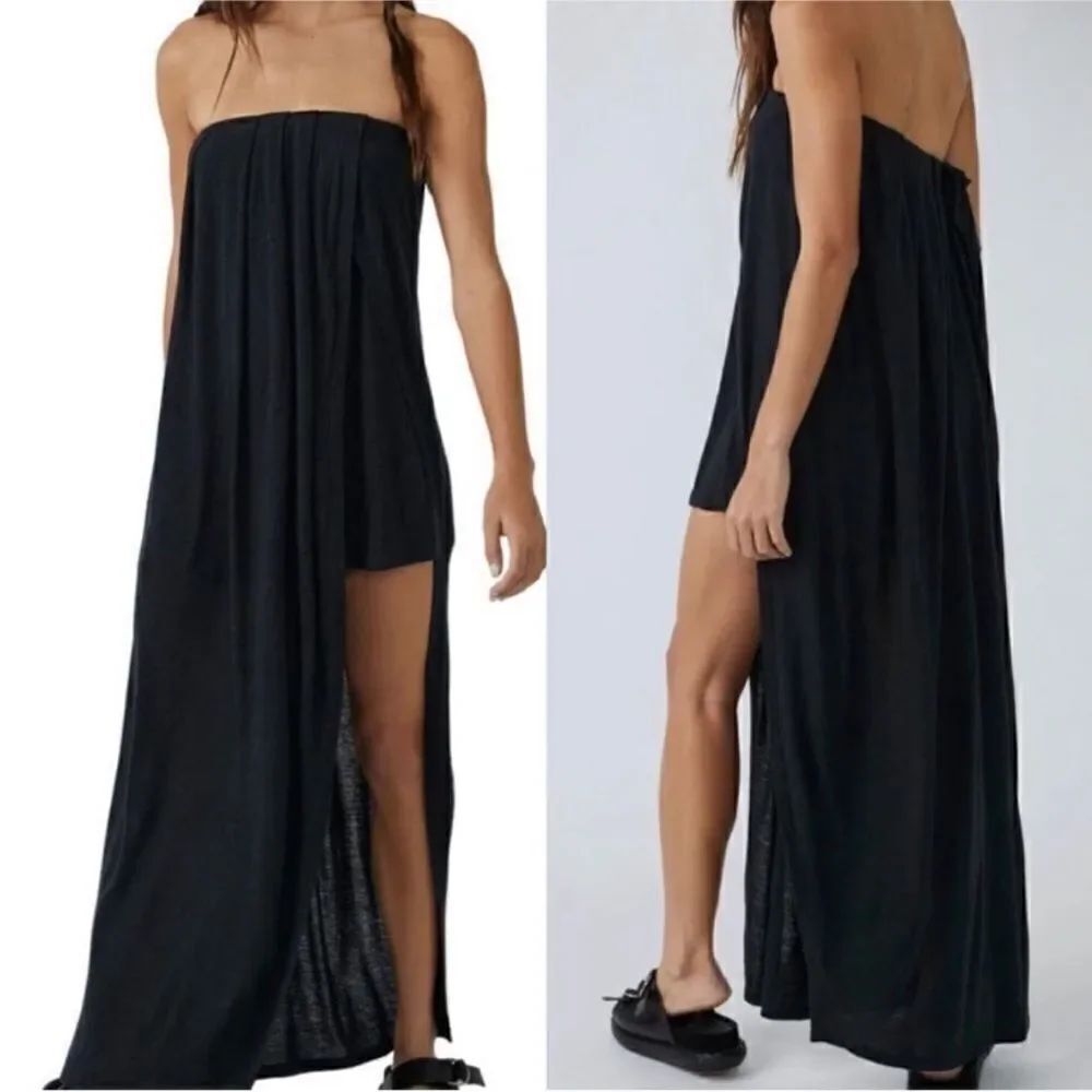 Free People NWT Summer Fling Solid Jumpsuit romper
In Washed Black Size XS